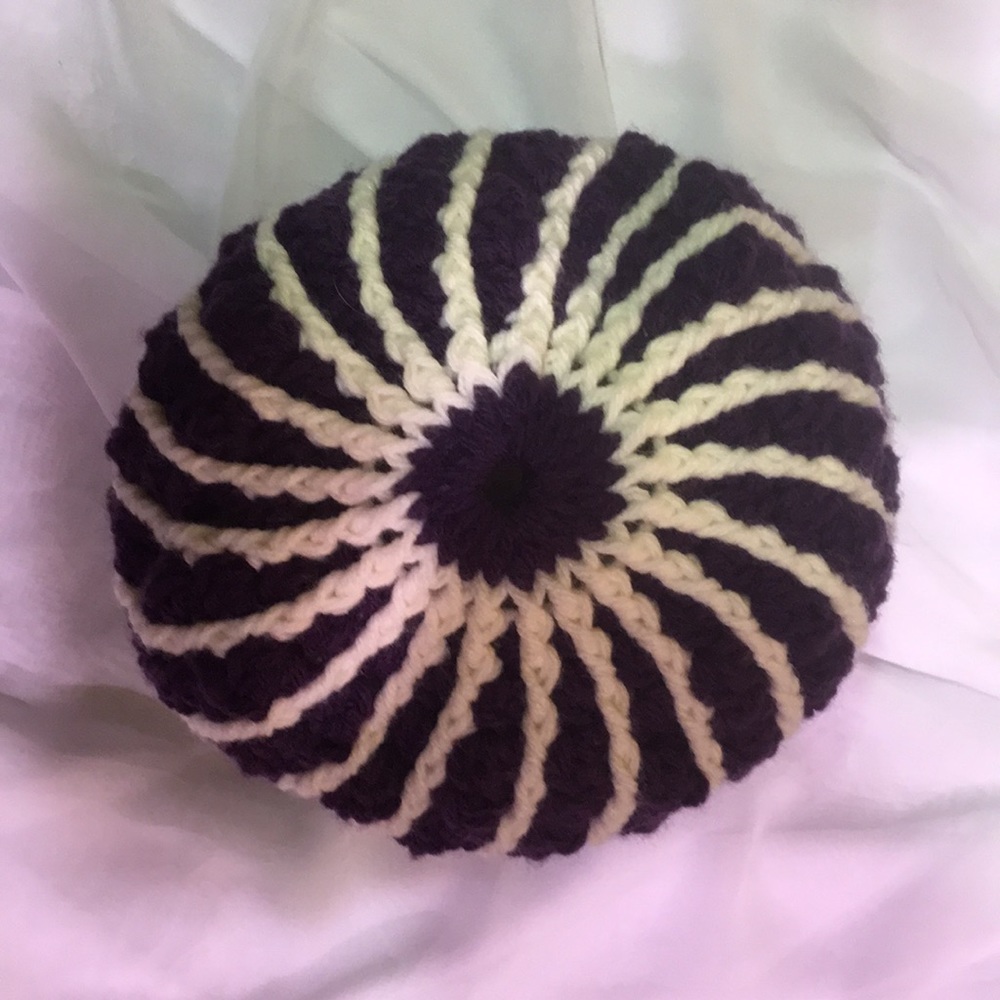 Hand made by me - toque and scarf - crochet spiral